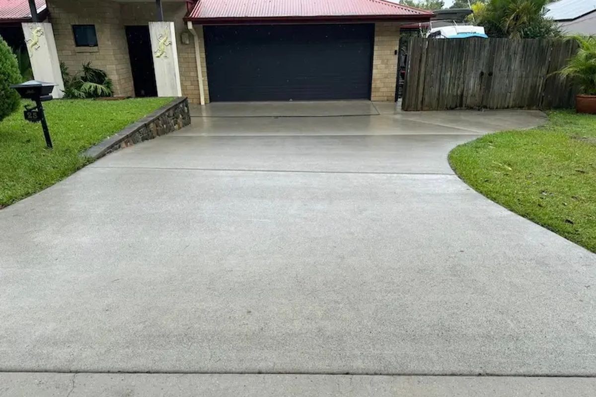 Pressure Cleaned Concrete Forecourt